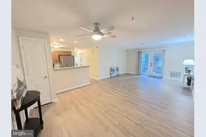 102 Grosvenor Lane #102, Stafford, VA 22554 - Photo 5