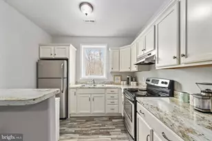 160 Queen Laurens Ct, Fredericksburg, VA 22406 - Photo 37