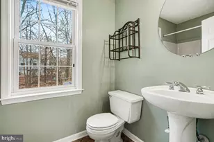 23 Brentwood Ln, Fredericksburg, VA 22405 - Photo 17