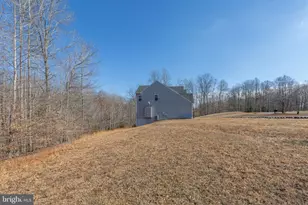 74 Crowncrest Rd, Fredericksburg, VA 22406 - Photo 7