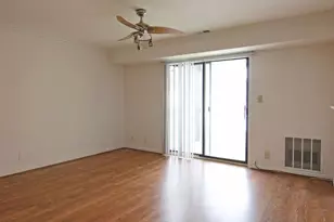 102 Chesterfield Ln, Stafford, VA 22556 - Photo 5