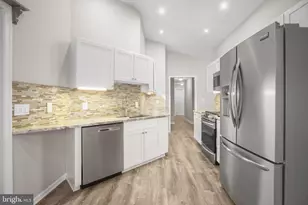 207 Old Landing Ct, Fredericksburg, VA 22405 - Photo 9