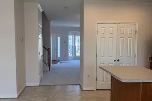 144 Keating Cir, Stafford, VA 22554 - Photo 3