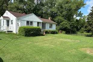 24 Virginia Ave, Fredericksburg, VA 22405 - Photo 1