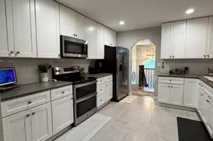 21 Countryside Dr, Fredericksburg, VA 22406 - Photo 9