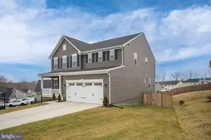 357 Mckittrick Dr, Stafford, VA 22554 - Photo 3