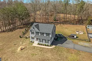 31 Fleetwood Farm Ln, Fredericksburg, VA 22405 - Photo 3