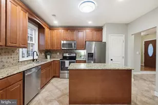 2010 Buoy Dr, Stafford, VA 22554 - Photo 7