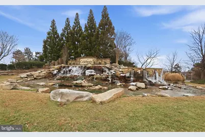 5950 Avery Point Drive, Fredericksburg, VA 22406 - Photo 33