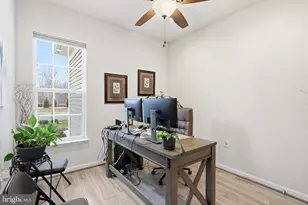 5950 Avery Pt Dr, Fredericksburg, VA 22406 - Photo 7