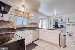386 Ferry Rd, Fredericksburg, VA 22405 - Photo 13