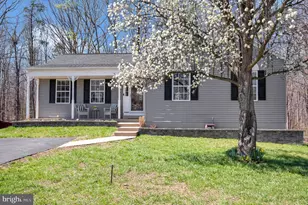 128 Theresa Dr, Stafford, VA 22554 - Photo 3