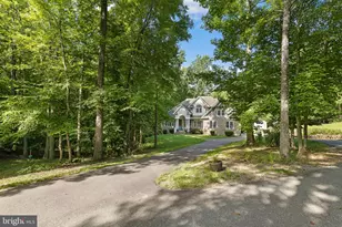 17 Old Banks Dr, Fredericksburg, VA 22406 - Photo 5