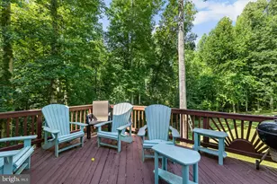 17 Old Banks Dr, Fredericksburg, VA 22406 - Photo 45