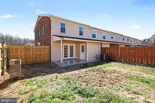 1619 Meadow Dr, Fredericksburg, VA 22405 - Photo 5