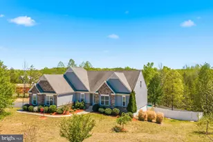 265 Renegade Dr, Fredericksburg, VA 22406 - Photo 1