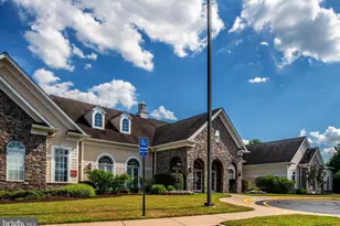 27 Hanover Ct, Fredericksburg, VA 22406 - Photo 7