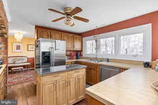 2018 Victoria Dr, Stafford, VA 22554 - Photo 11