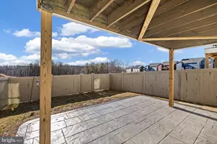 225 Smokebush Dr, Stafford, VA 22554 - Photo 5