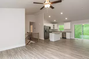 1027 John Paul Jones Dr, Stafford, VA 22554 - Photo 5