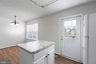 1505 Meadow Dr, Fredericksburg, VA 22405 - Photo 9