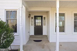 8 Ridgeview Cir, Fredericksburg, VA 22406 - Photo 3