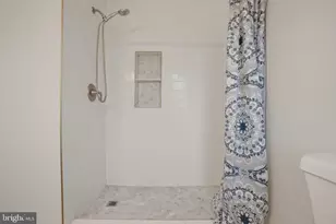 8 Ridgeview Cir, Fredericksburg, VA 22406 - Photo 15