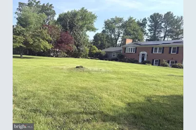 301 Ingleside Drive, Fredericksburg, VA 22405 - Photo 1