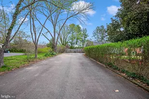 301 Ingleside Dr, Fredericksburg, VA 22405 - Photo 27