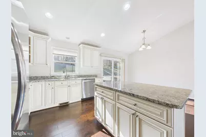 8 Howard Circle, Fredericksburg, VA 22405 - Photo 7