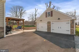 37 Pendleton Rd, Fredericksburg, VA 22405 - Photo 11