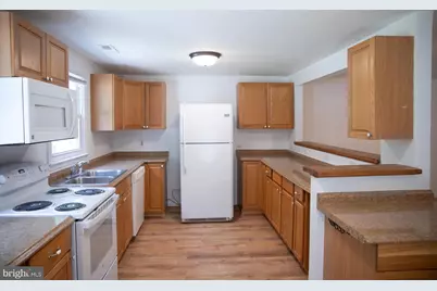 1967 Mountain View Road #UNIT B, Stafford, VA 22556 - Photo 3