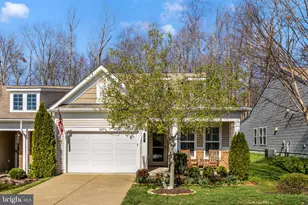 147 Long Point Dr, Fredericksburg, VA 22406 - Photo 3