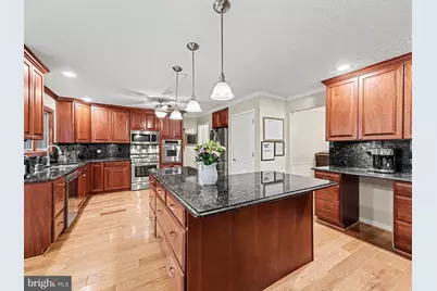 98 Wateredge Lane, Fredericksburg, VA 22406 - Photo 13