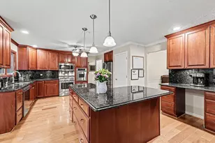 98 Wateredge Ln, Fredericksburg, VA 22406 - Photo 13