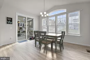 68 SNOWDROP Dr, Stafford, VA 22554 - Photo 17