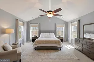 16 Banner Spring Cir, Stafford, VA 22554 - Photo 7