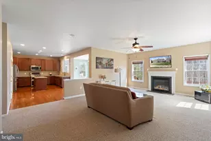 16 Banner Spring Cir, Stafford, VA 22554 - Photo 13