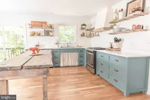 73 Village Grove Rd, Fredericksburg, VA 22406 - Photo 1