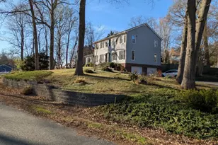 410 Collingwood Dr, Fredericksburg, VA 22405 - Photo 3