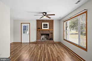 4 Swan Dr, Fredericksburg, VA 22405 - Photo 15