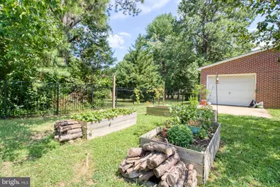 109 Sussex Street, Fredericksburg, VA 22405 - Photo 9