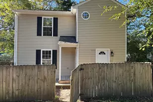 243 Cambridge St, Fredericksburg, VA 22405 - Photo 3