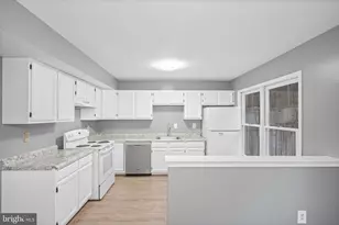 208 Rolling Hill Ct, Stafford, VA 22554 - Photo 13