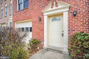 208 Rolling Hill Ct, Stafford, VA 22554 - Photo 3