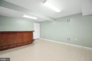 164 Bridgewater Cir, Fredericksburg, VA 22406 - Photo 47