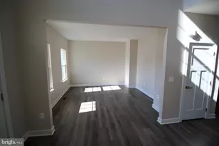 302 Pima Ct, Stafford, VA 22554 - Photo 3