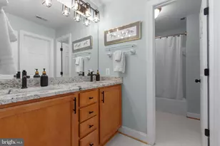 400 Gentle Breeze Cir, Fredericksburg, VA 22406 - Photo 29