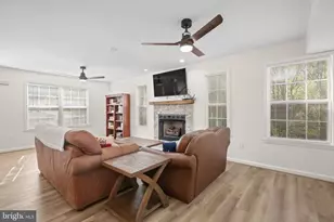 36 Amelia Ct, Fredericksburg, VA 22405 - Photo 5