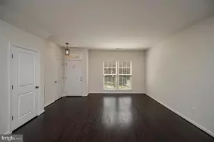 208 Freesia Ln, Stafford, VA 22554 - Photo 5